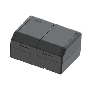 Dobbel stikk IP44 med klapplokk 16A/j sort